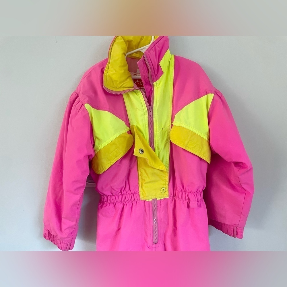 SOLD - Vintage Hot Gear Kid's Snowsuit | Size 7 - Picture 3 of 9